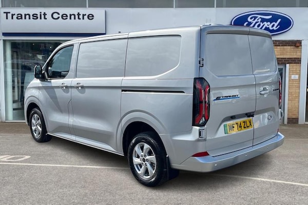 Used Ford E-Transit 2024 for sale - 74320566: Photo 2