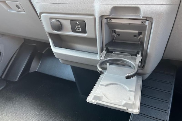 Used Ford E-Transit 2024 for sale - 74320566: Photo 9