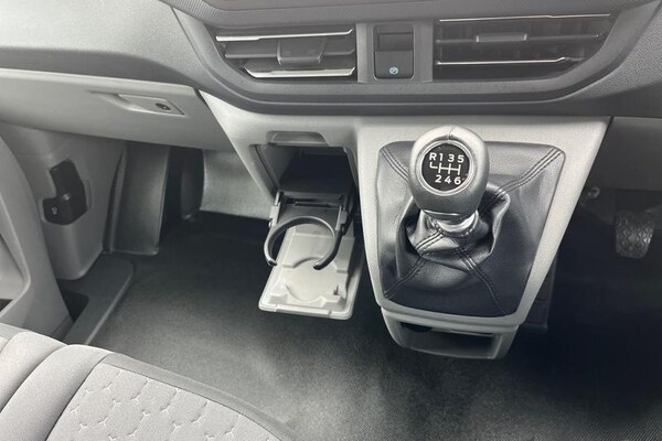 Used Ford Transit Custom 2024 for sale - 76202215: Photo 17