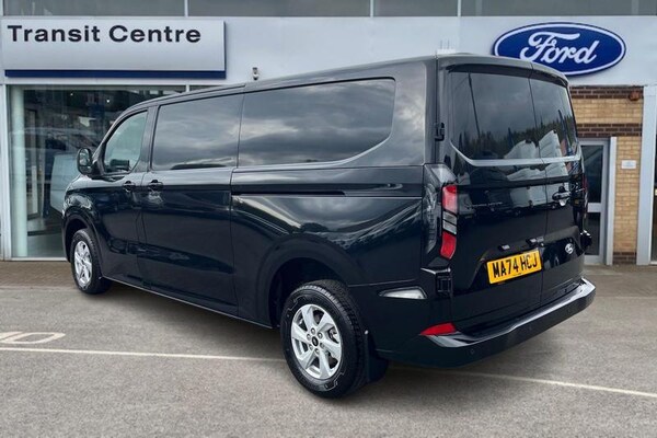 Used Ford Transit Custom 2024 for sale - 76202215: Photo 2
