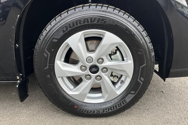 Used Ford Transit Custom 2024 for sale - 76202215: Photo 38