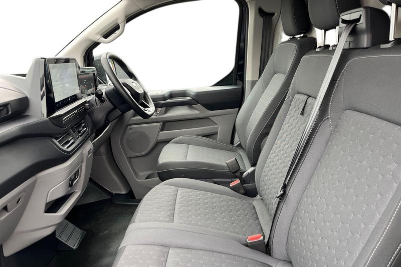Used Ford Transit Custom 2025 for sale - 76266130: Photo 10
