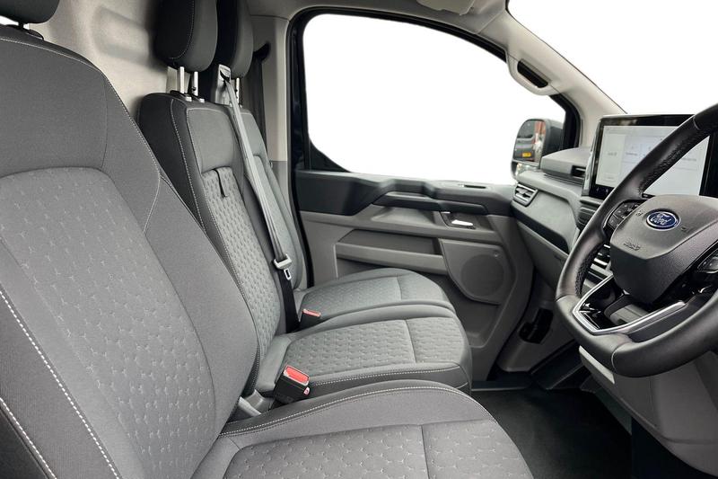 Used Ford Transit Custom 2025 for sale - 76266130: Photo 11