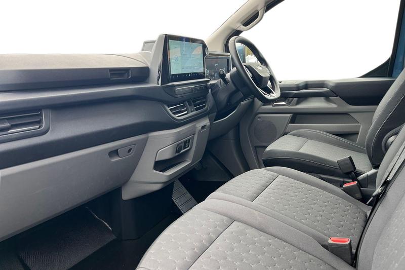 Used Ford Transit Custom 2025 for sale - 76266119: Photo 4