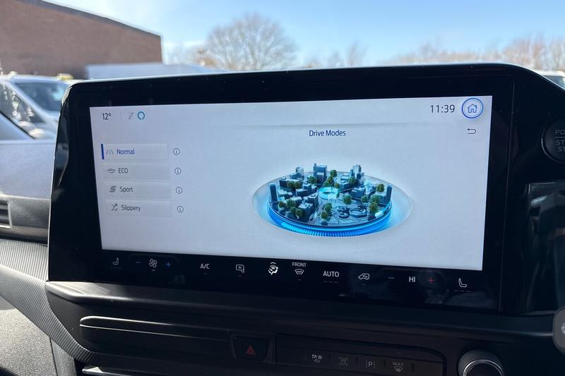 Used Ford Transit Custom 2024 for sale - 77770408: Photo 28