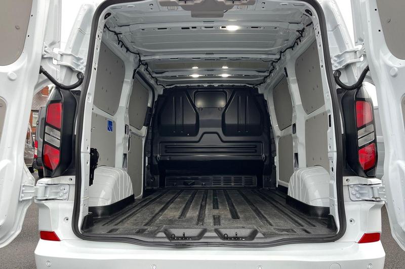 Used Ford Transit Custom 2024 for sale - 77685109: Photo 11
