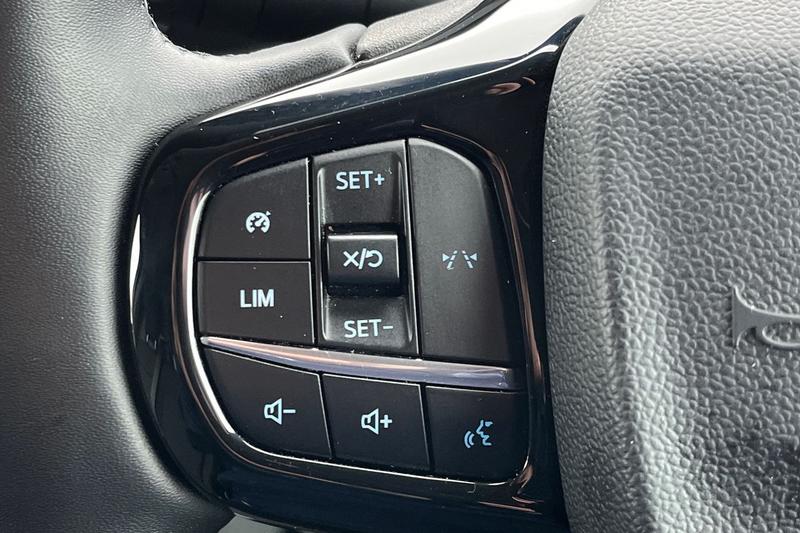 Used Ford Transit Custom 2024 for sale - 77685109: Photo 30