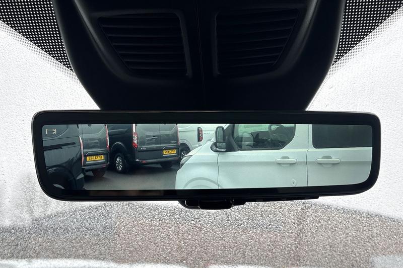 Used Ford Transit 2024 for sale - 77619995: Photo 32