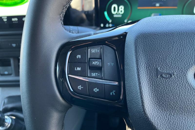 Used Ford Transit Custom 2025 for sale - 77128220: Photo 28