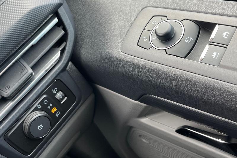 Used Ford Transit Custom 2025 for sale - 77918775: Photo 8