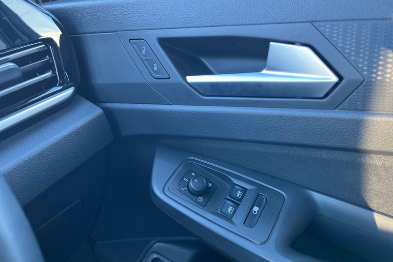 Used Ford Transit Connect 2025 for sale - 76706081: Photo 30