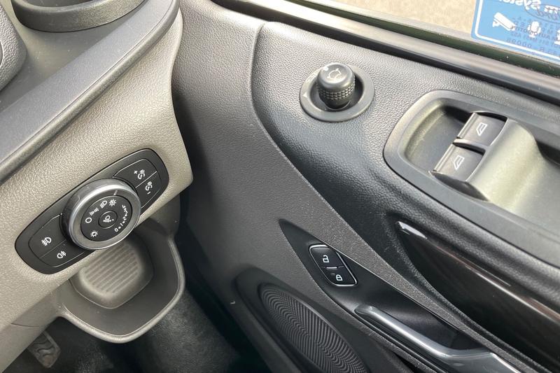 Used Ford Transit Custom 2022 for sale - 77997137: Photo 8