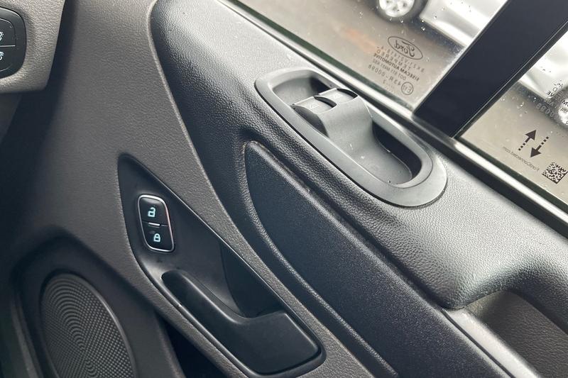 Used Ford Transit Custom 2022 for sale - 76480518: Photo 32