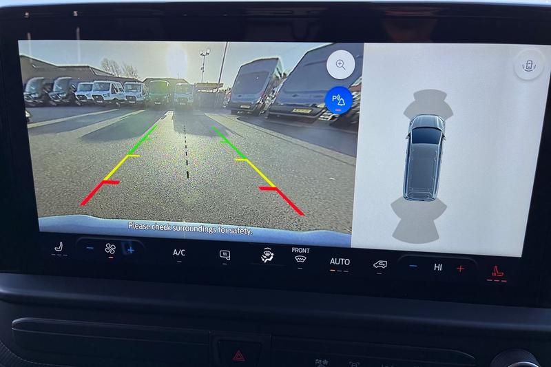 Used Ford Transit Custom 2025 for sale - 76904509: Photo 17