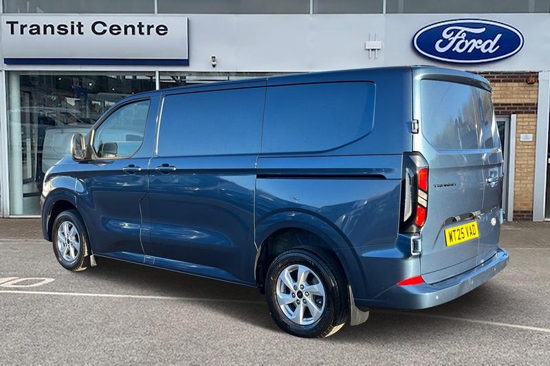 Used Ford Transit Custom 2025 for sale - 76904509: Photo 2