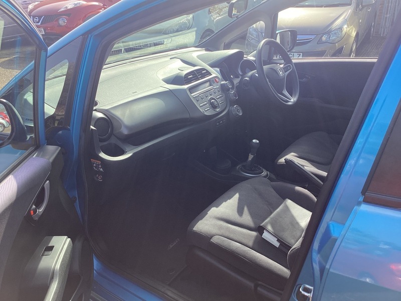 Used Honda Jazz 2009 for sale - 77766037: Photo 11