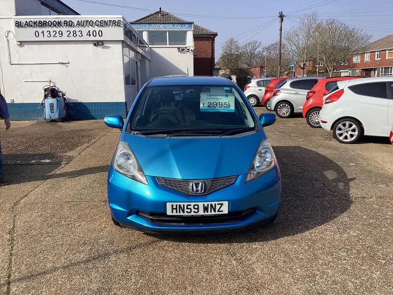 Used Honda Jazz 2009 for sale - 77766037: Photo 2
