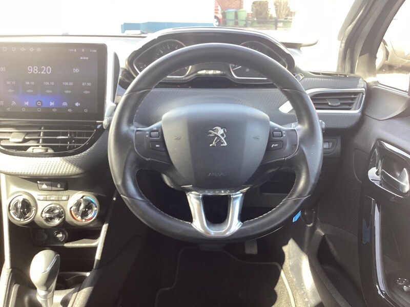 Used Peugeot 208 2016 for sale - 77766078: Photo 13