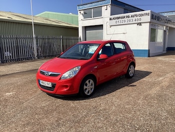 Used Hyundai i20 2010 for sale - 79539315: Photo