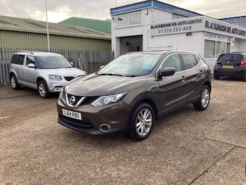 Used Nissan Qashqai 2014 for sale - 76570754: Photo