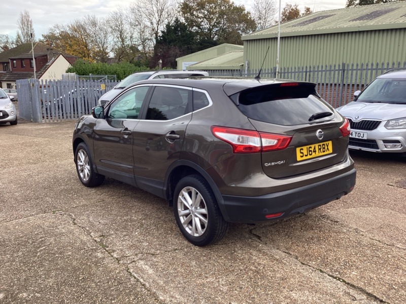 Used Nissan Qashqai 2014 for sale - 76570754: Photo 4