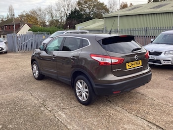 Used Nissan Qashqai 2014 for sale - 76570754: Photo