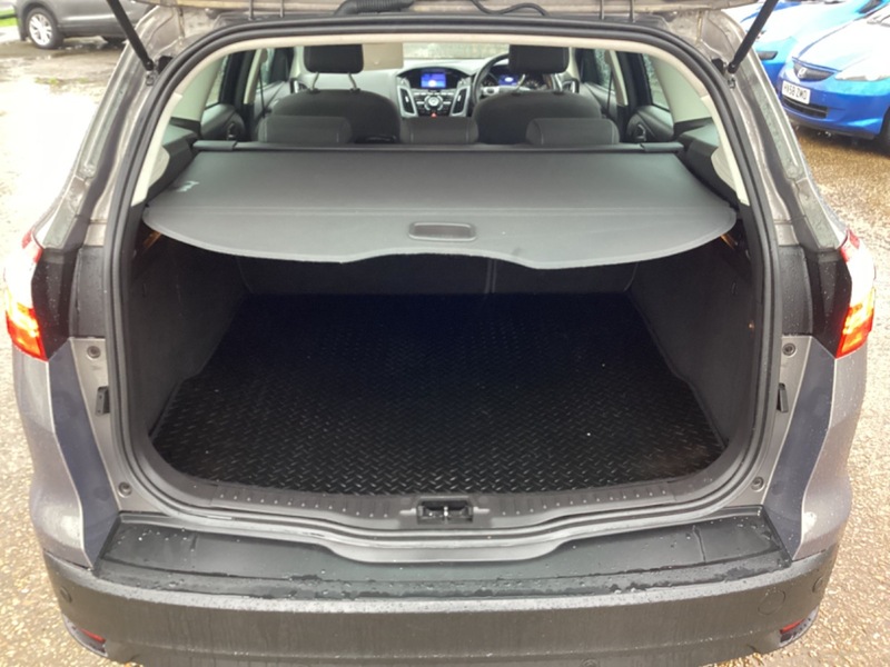 Used Ford Focus 2014 for sale - 77277015: Photo 10