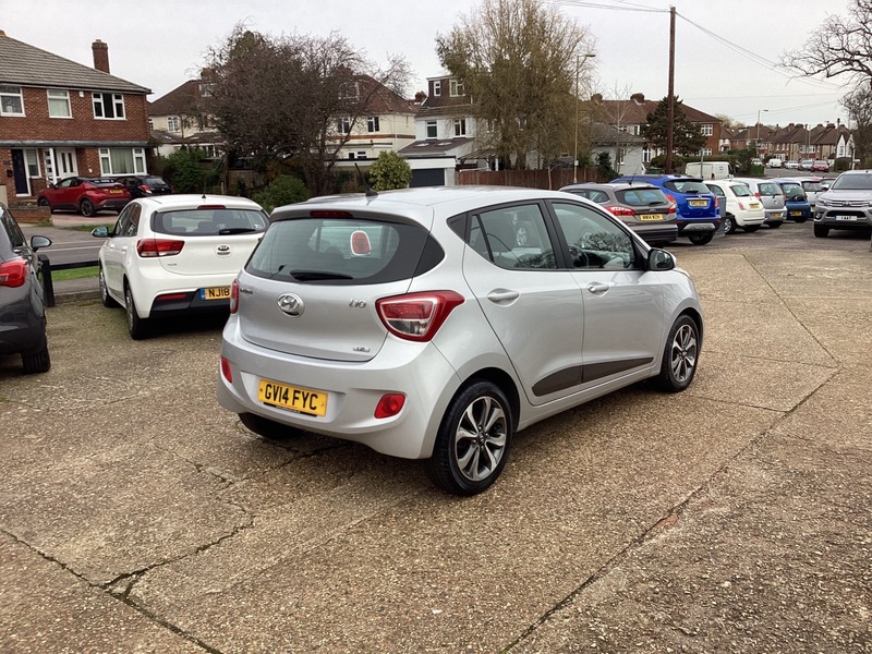 Used Hyundai i10 2014 for sale - 77584177: Photo 6