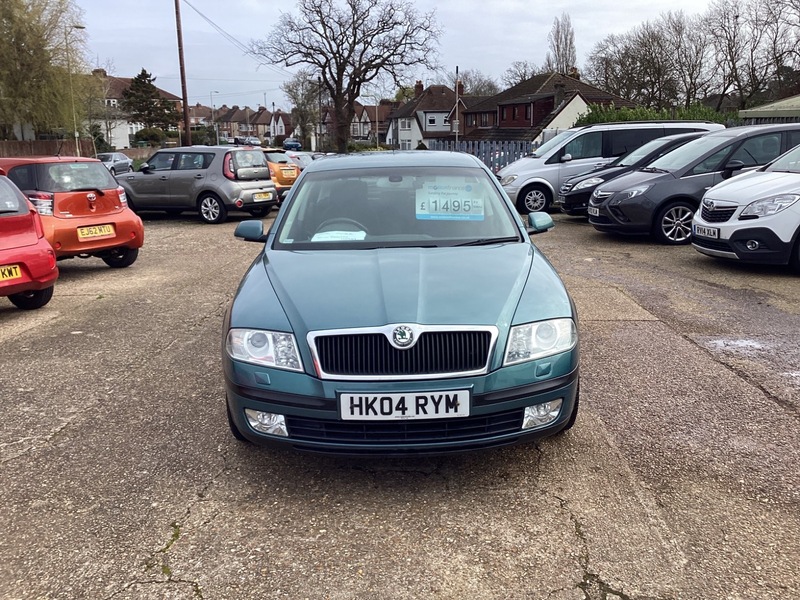 Used Skoda Octavia 2004 for sale - 77906103: Photo 2