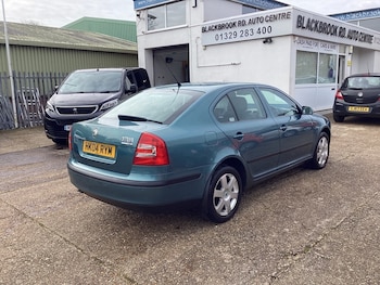 Used Skoda Octavia 2004 for sale - 77906103: Photo