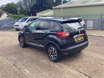 Used Renault Captur 2017 for sale - 76400071: Photo