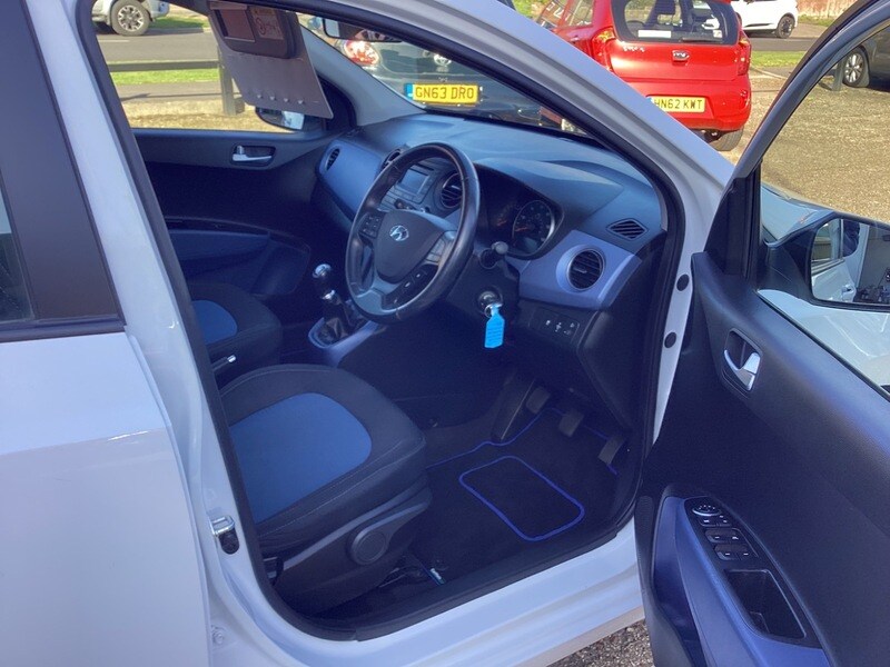 Used Hyundai i10 2015 for sale - 77920958: Photo 8