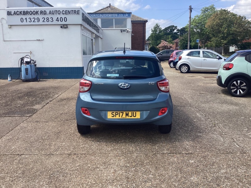 Used Hyundai i10 2017 for sale - 76400070: Photo 5