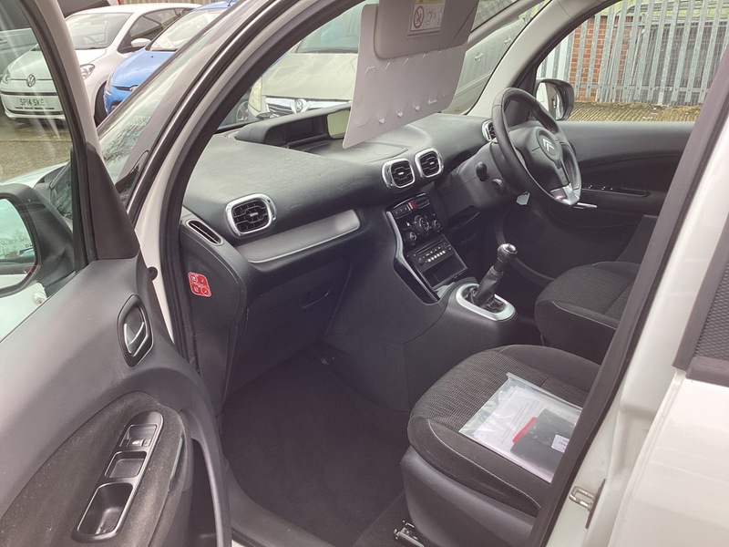Used Citroen C3 Picasso 2014 for sale - 77547962: Photo 9