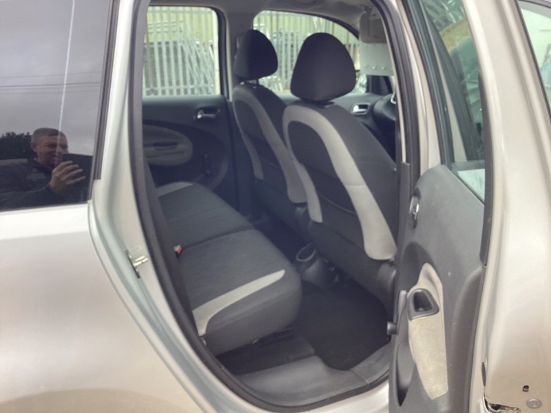 Used Citroen C3 Picasso 2013 for sale - 76400079: Photo 9