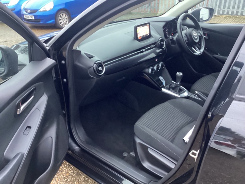 Used Mazda Mazda2 2019 for sale - 77277003: Photo 9