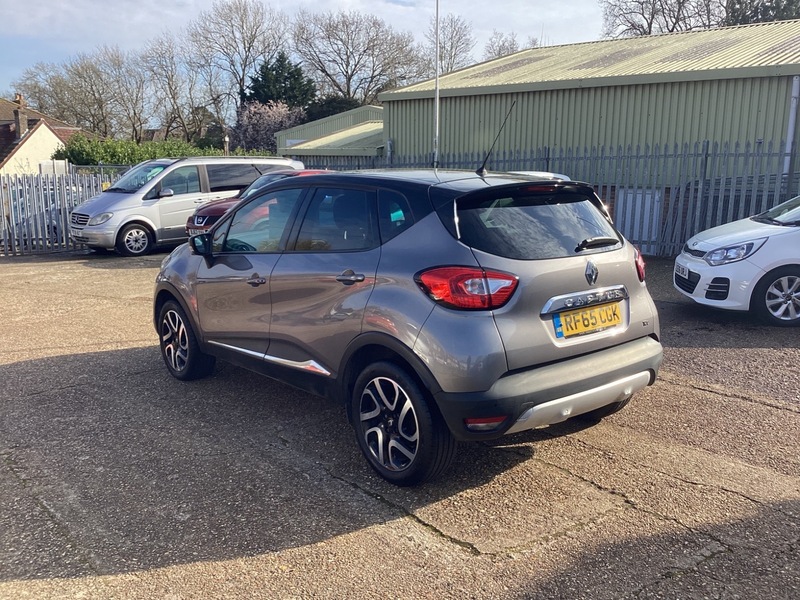 Used Renault Captur 2015 for sale - 77735377: Photo 4