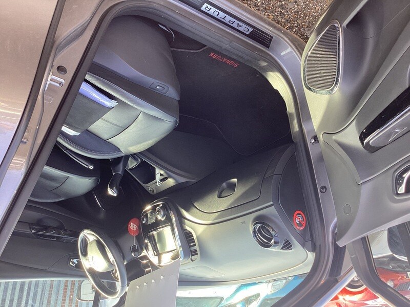 Used Renault Captur 2015 for sale - 77735377: Photo 9