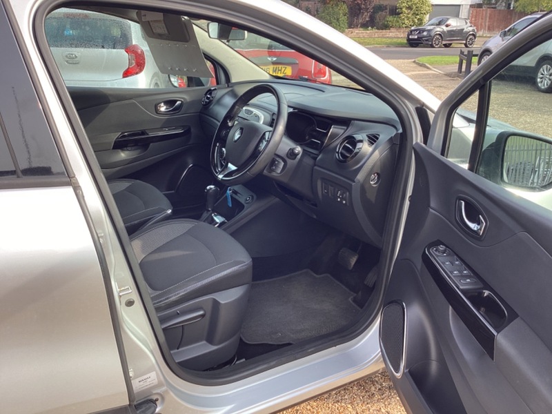 Used Renault Captur 2014 for sale - 76400077: Photo 8