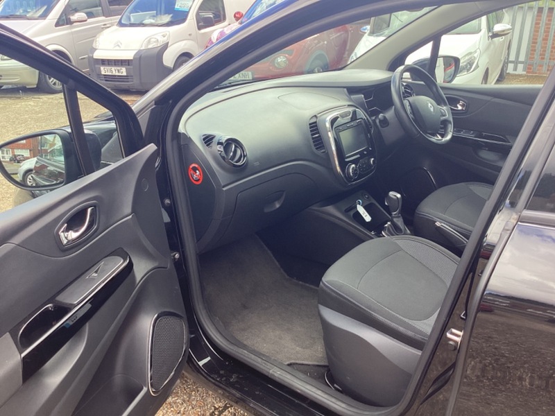 Used Renault Captur 2017 for sale - 77132579: Photo 10