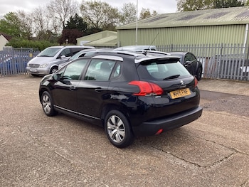 Used Peugeot 2008 2015 for sale - 78289035: Photo
