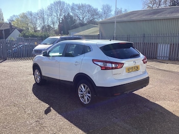 Used Nissan Qashqai 2015 for sale - 78154659: Photo