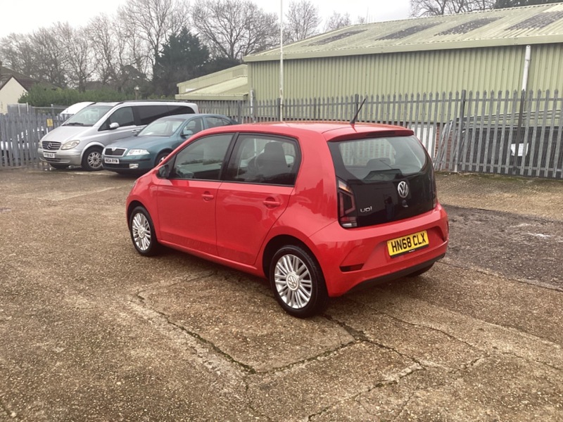 Used Volkswagen up! 2018 for sale - 77038638: Photo 4
