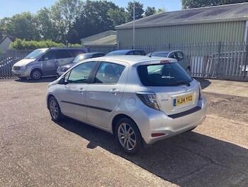 Used Toyota Yaris 2014 for sale - 78558034: Photo