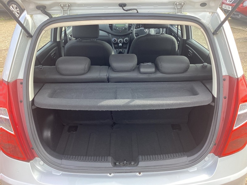 Used Hyundai i10 2012 for sale - 77821796: Photo 10