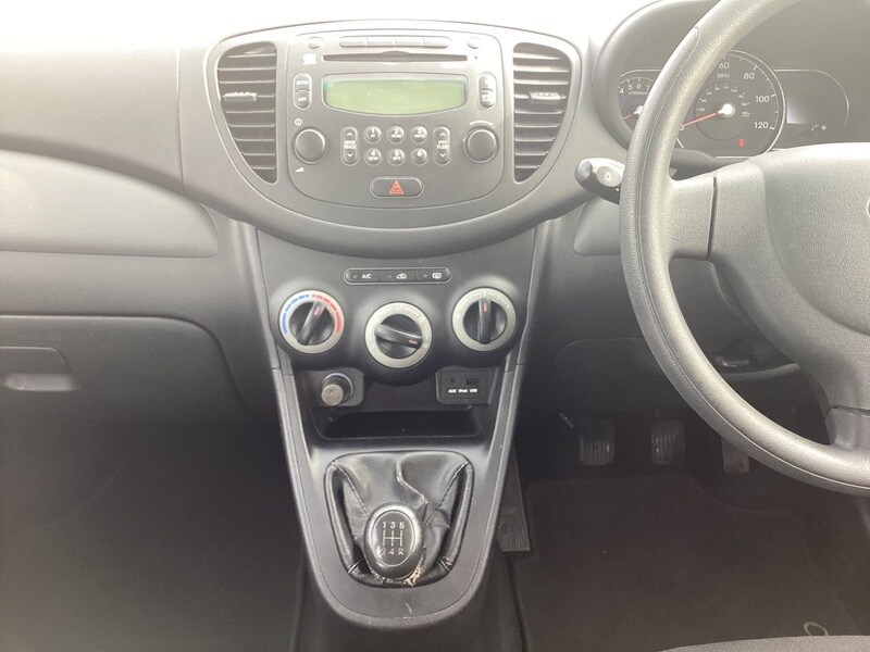 Used Hyundai i10 2012 for sale - 77821796: Photo 12