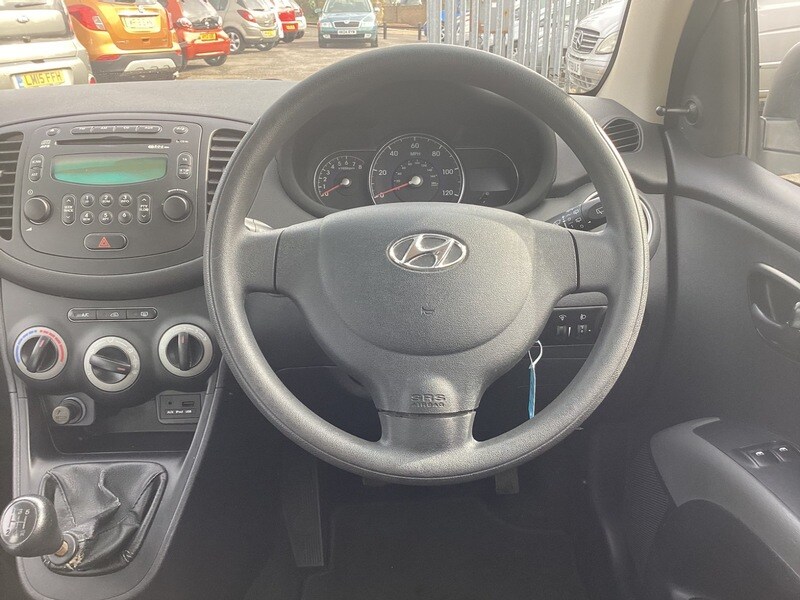 Used Hyundai i10 2012 for sale - 77821796: Photo 13