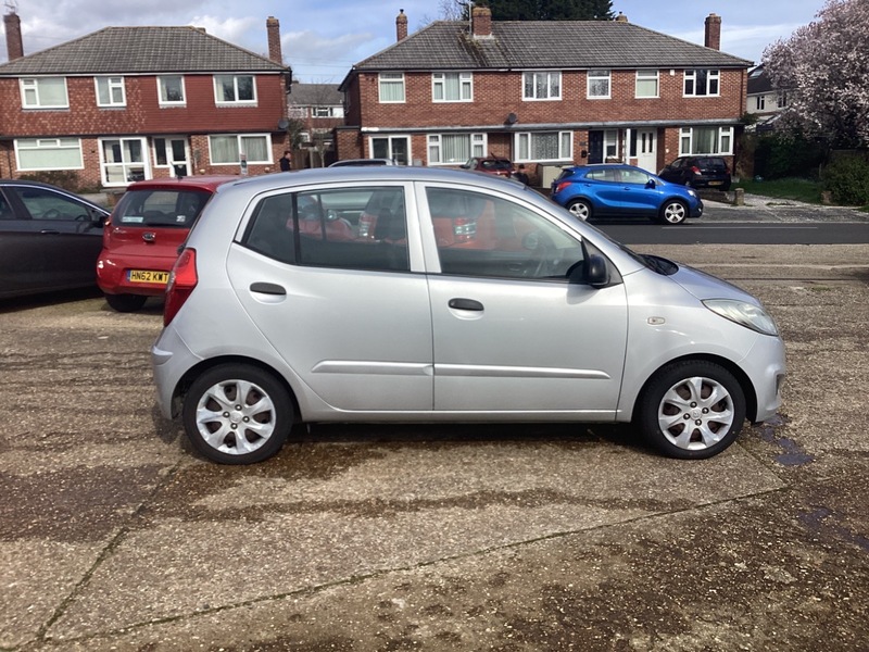 Used Hyundai i10 2012 for sale - 77821796: Photo 7