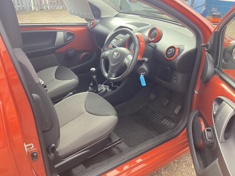 Used Toyota AYGO 2013 for sale - 77805681: Photo 7