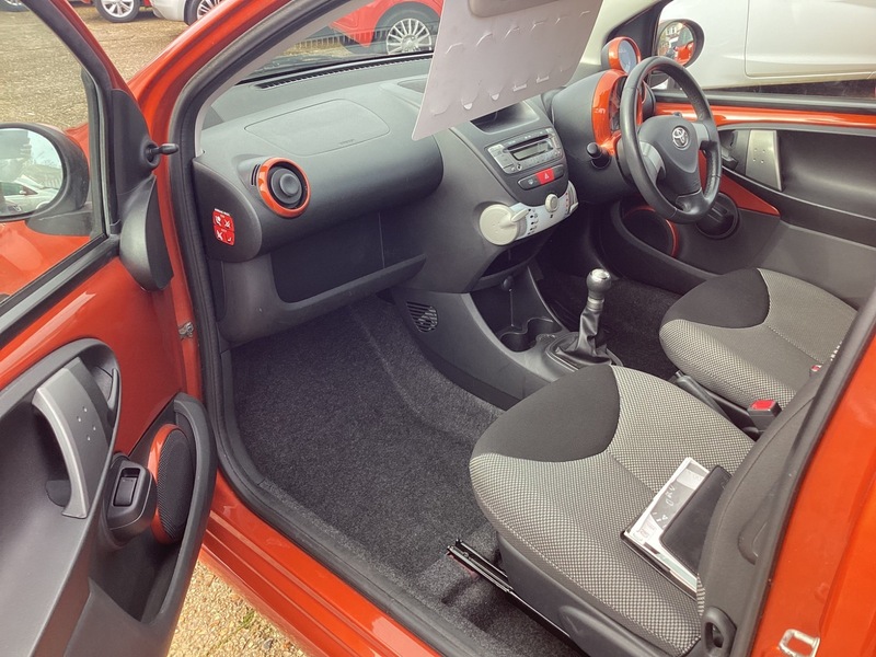 Used Toyota AYGO 2013 for sale - 77805681: Photo 9